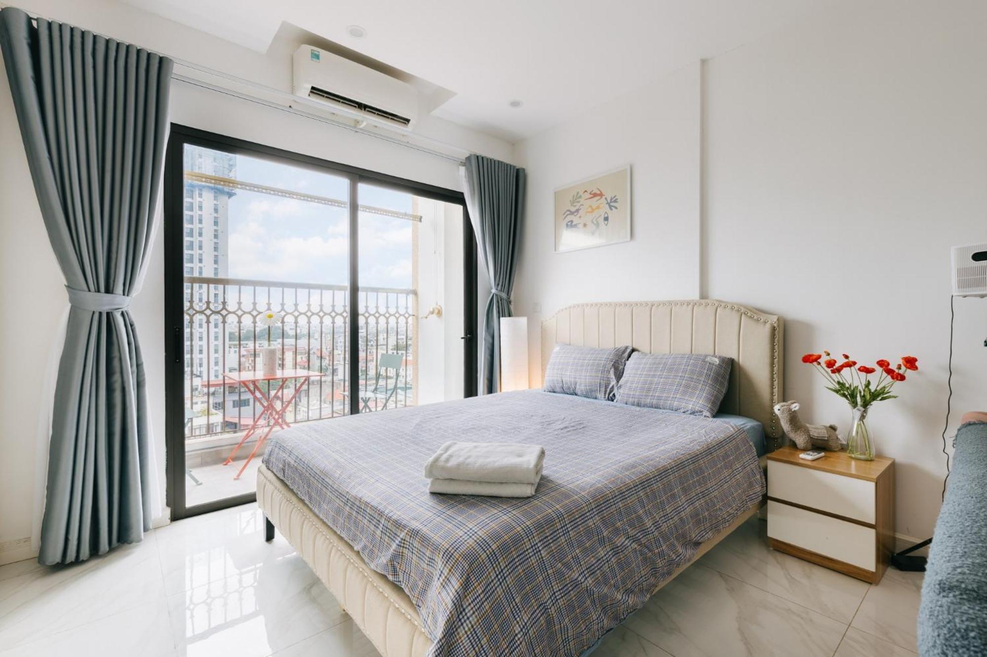 Muse Hanoi Lake View Luxury Apartment - D' Eldorado Exterior photo